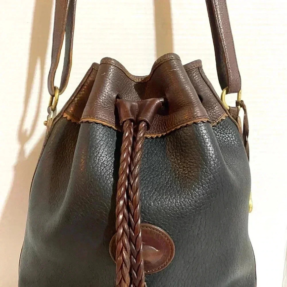 Dooney Bourke  vintage black brown leather bucket shoulder handbag - Picture 4 of 11